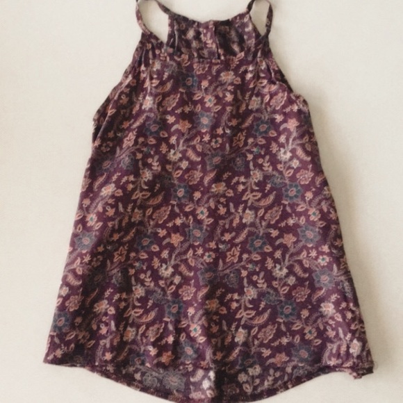 Cute purple with designs shirt - Picture 2 of 3